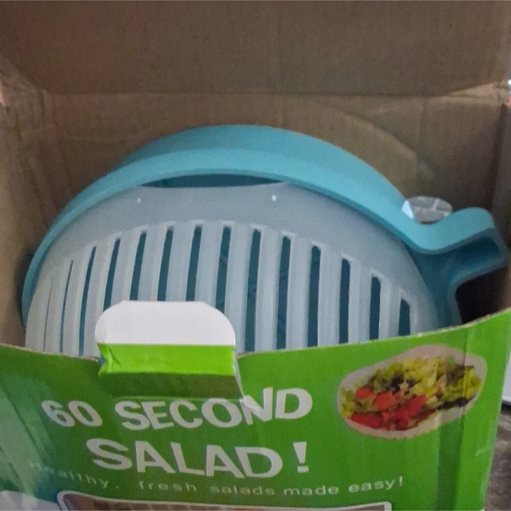 60 Second Salad Large Plastic Bowl & Strainer Set Food Strainer Blue/White